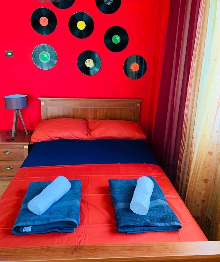 Anna'S 3 Rooms Apartment Nei Epivates Beach Skala Neon Epivaton Exterior photo